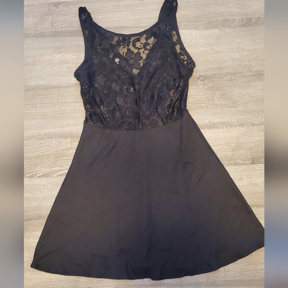 Lace dress